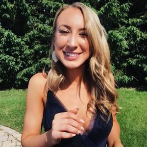 Meet your Posher, Avery